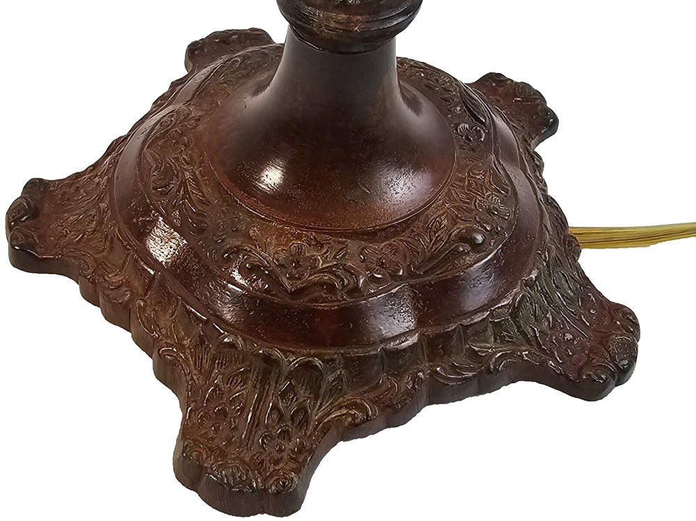 Vintage Single Solid Bronze Casting Lamp