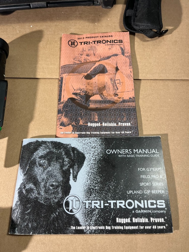 Tri-Tronics Field 90 G3 EXP Dog Training Collar System w/ Case Manuals UNTESTED