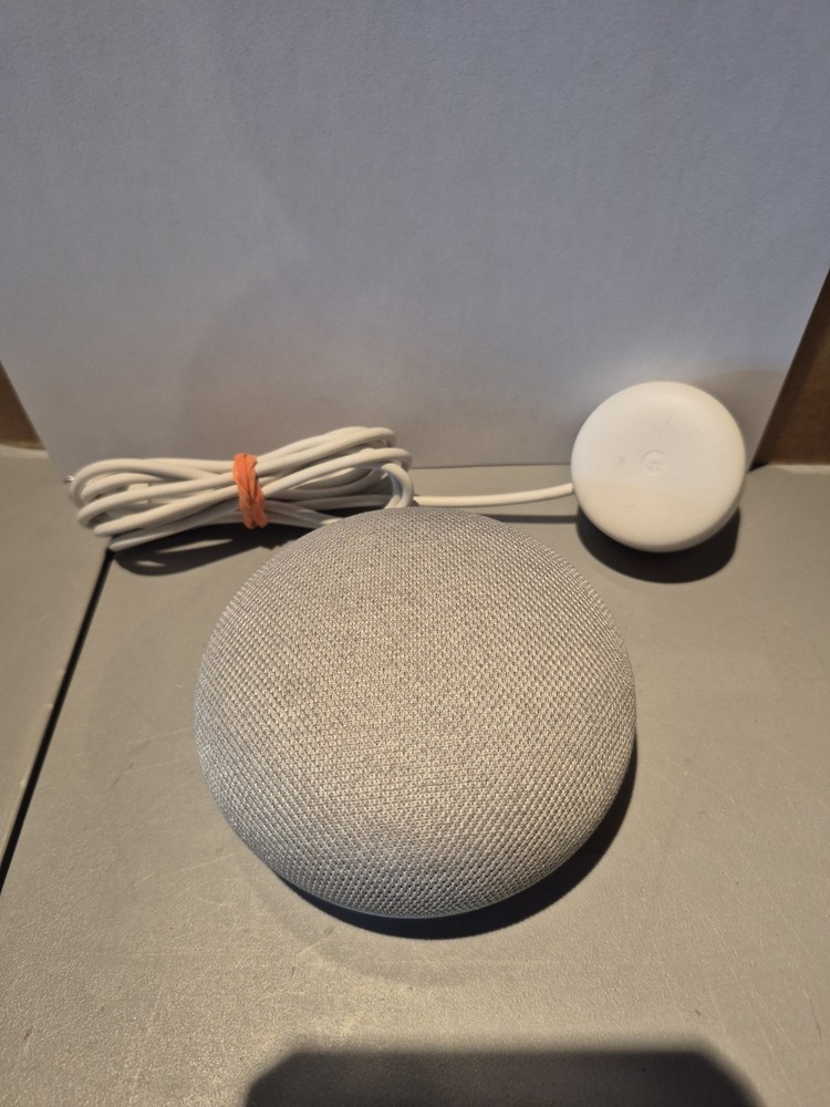 Google Home Mini H0A Google Assistance Bluetooth/Wifi Smart Speaker