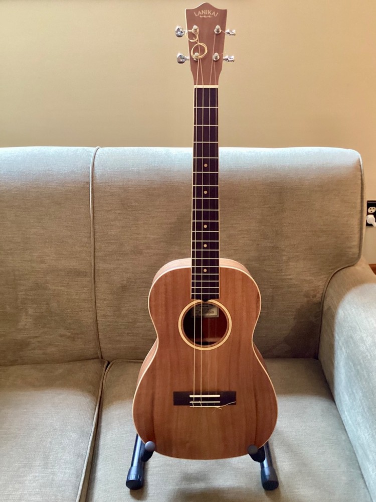 Lanikai ACST-B Solid Top Acacia Baritone Ukulele w/ strap, padded bag + strings