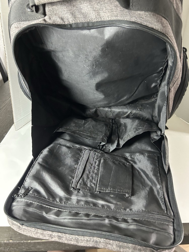 Tylt Laptop Gray Black Backpack Pre Owned Fast Shipping
