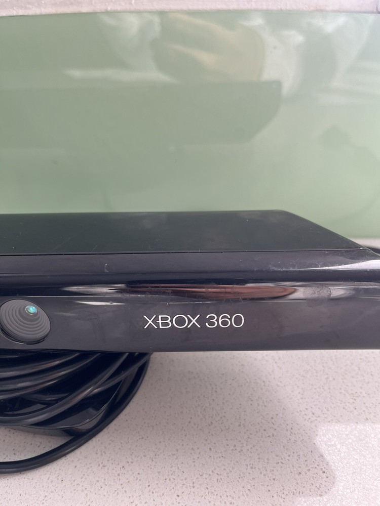 Microsoft 1414 Xbox 360 Kinect Sensor Bar Only - Black - Tested Working