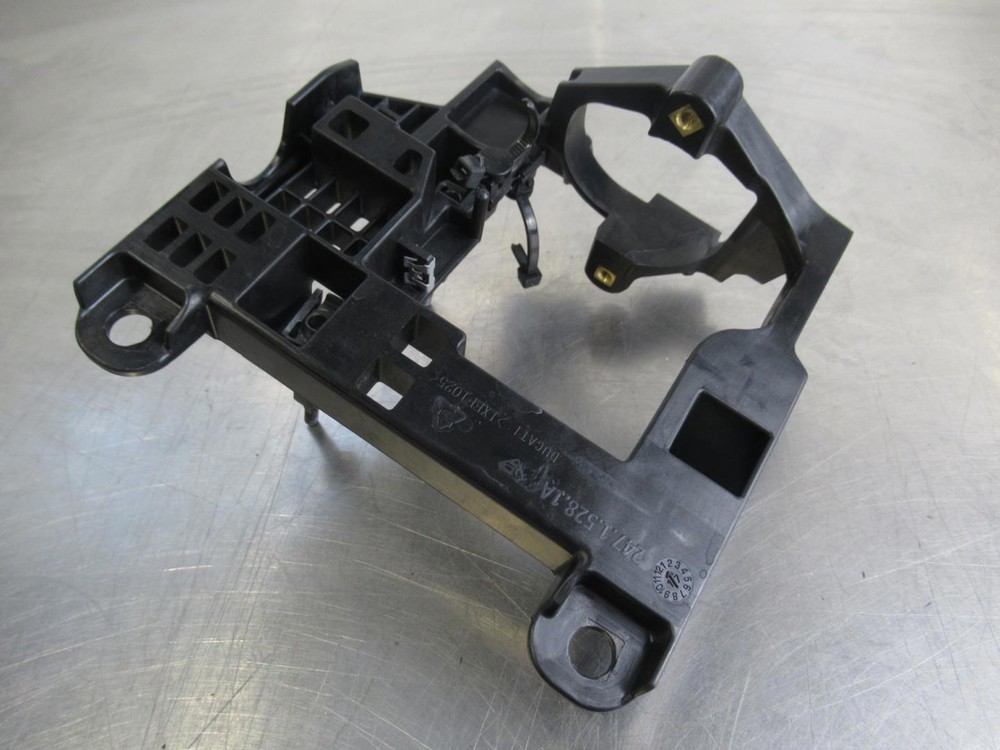 EB1403 2017 17 DUCATI MONSTER 1200S BATTERY COVER BRACKET