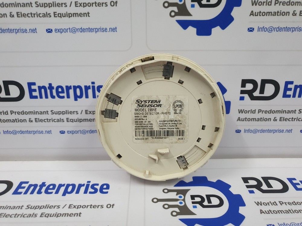 System Sensor 2351E Smoke Detector With Base B401 Lot 5 Pcs