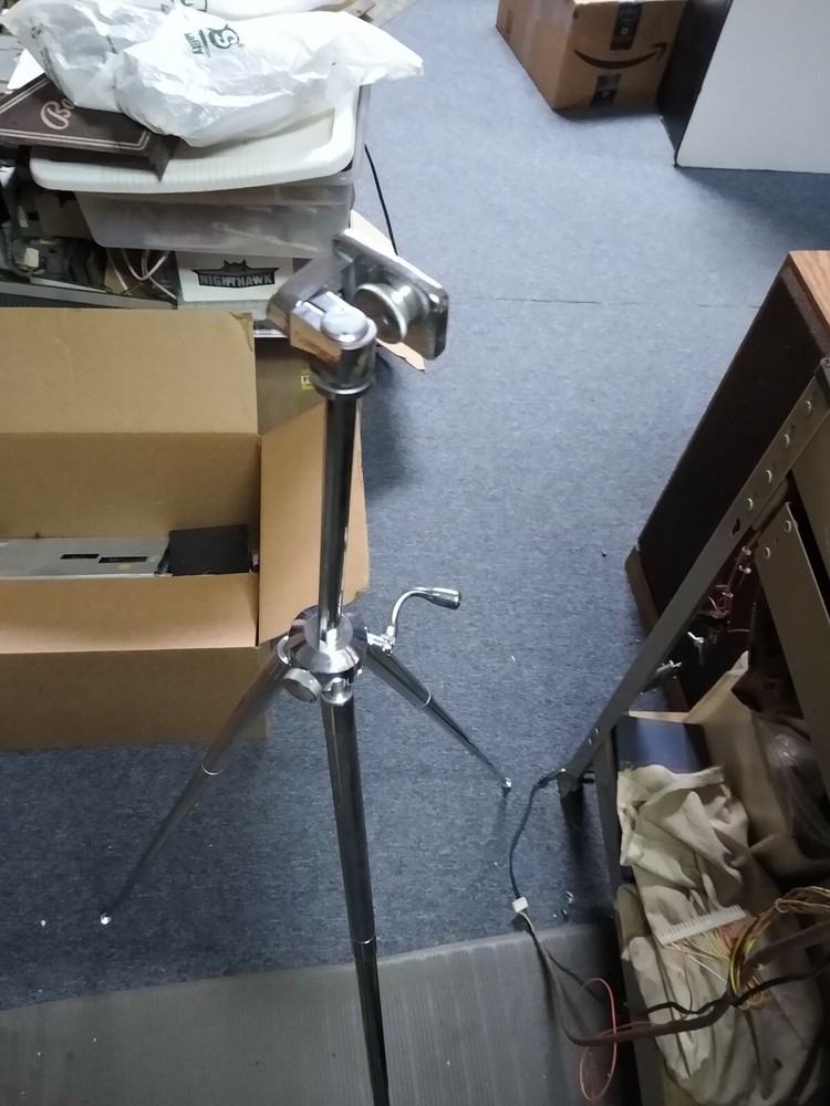 Vintage Sunset Tripod - working great condition