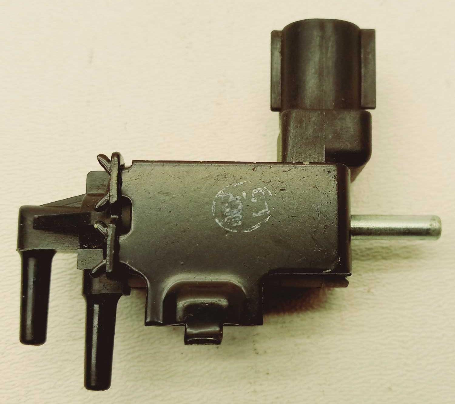 New OEM Genuine Toyota Vapor Purge Solenoid 1998-1999 Prizm Corolla 90080-91240