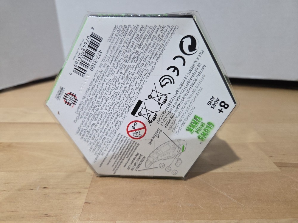 New Hexbug Zombie Larva Glows In The Dark