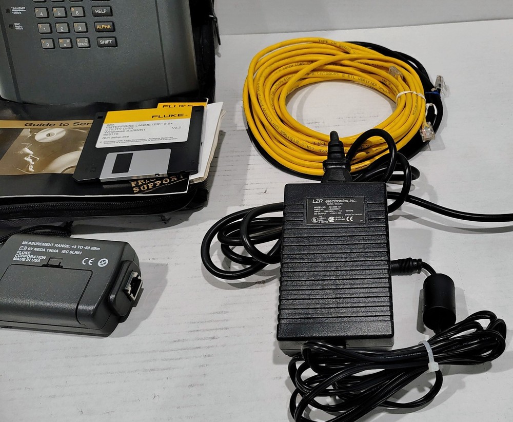 FLUKE 686 Enterprise LANMeter Handheld Network Diagnostic Tool 10/100 Ethernet