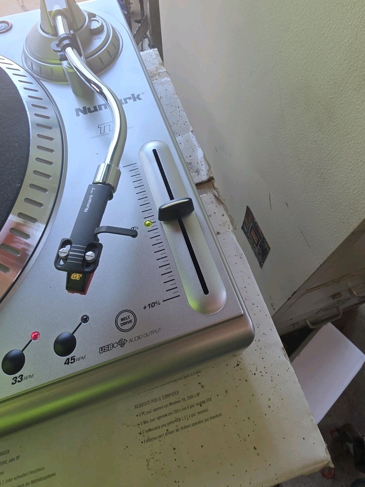 Numark TTUSB DJ Turntable