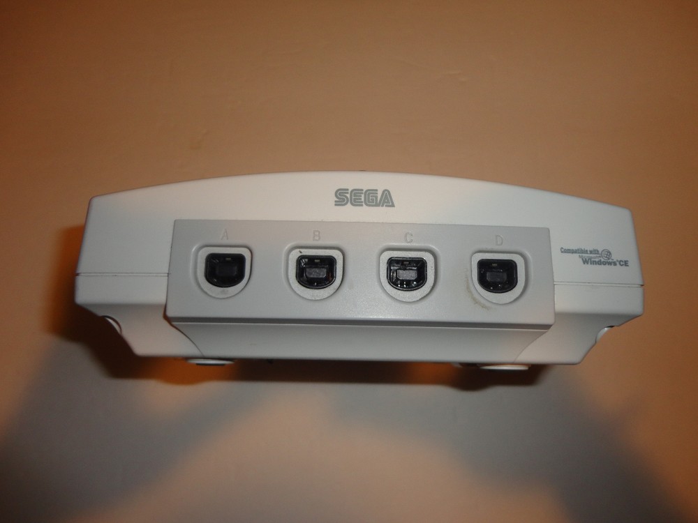 Sega Dreamcast Launch Edition White Console (NTSC)+1 original controller