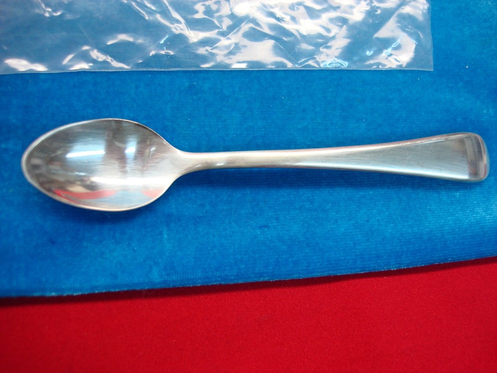 2 REED & BARTON SILVERPLATE INFANT FEEDING SPOONS W/ORIG PKG. - USED ??