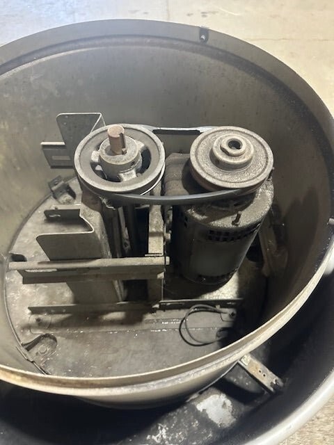 "GREENHECK CUBE-140-7G-QD"H.D COMMERCIAL UPBLAST CENTRIFUGAL EXHAUST FAN