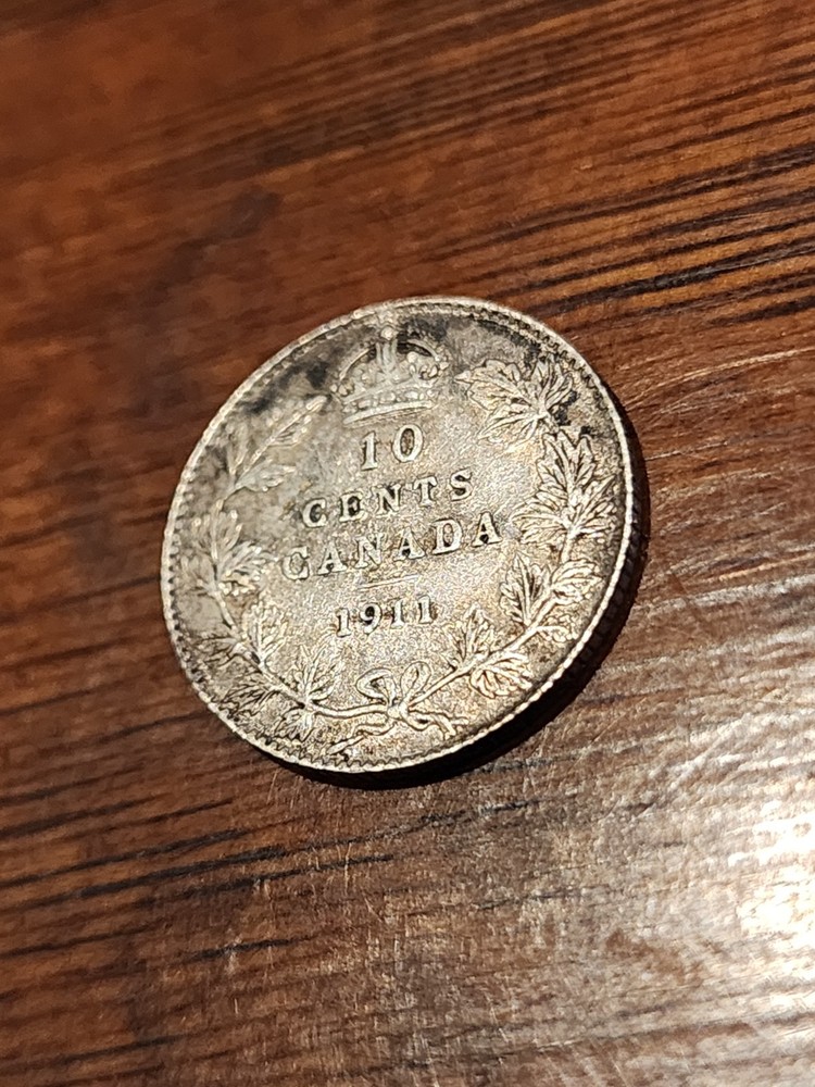 1911 Canada 10 Cents Silver Coin