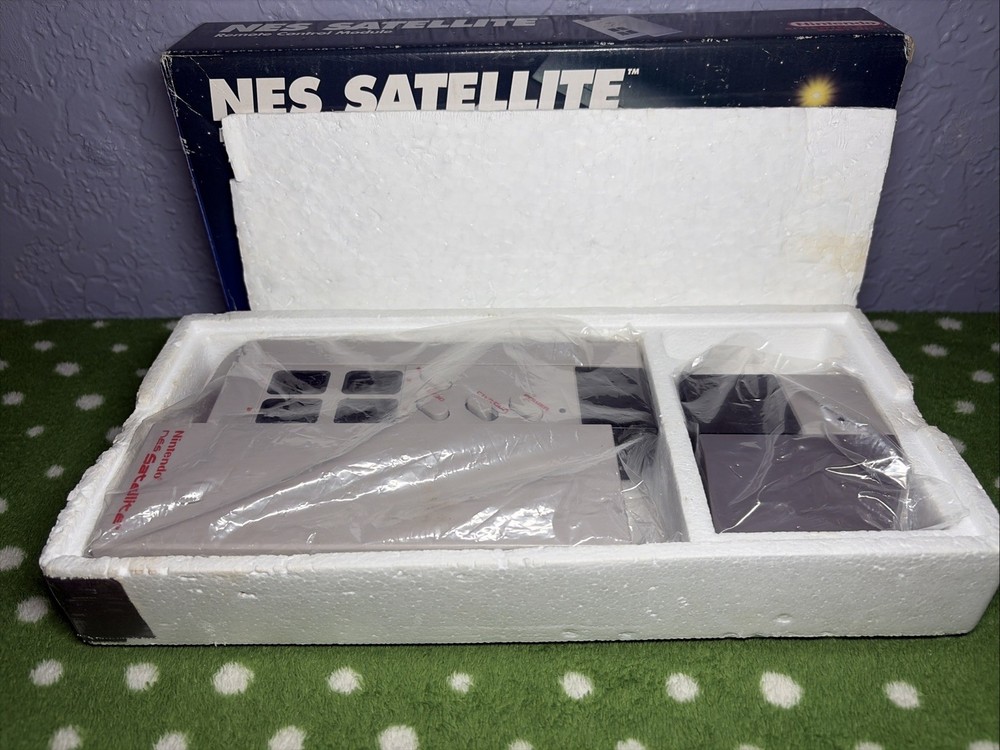 NES Satellite Remote Control Module Nintendo Complete CIB Box Styrofoam Untested