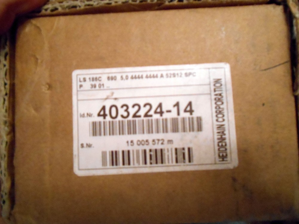 Heidenhain Corp LS186C Linear Encoder Scale 690mm Scale Z