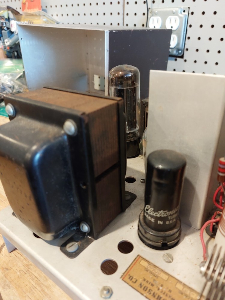 Johnson Viking Adventurer Ham CW Transmitter Assume for Parts or Not Working