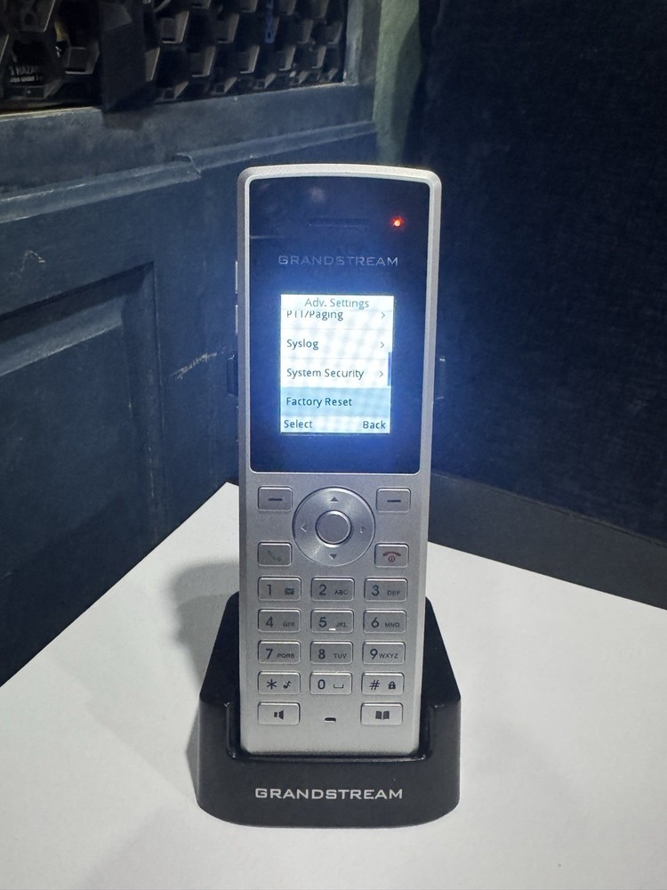 Grandstream GS-WP810 Wireless IP Phone - Silver