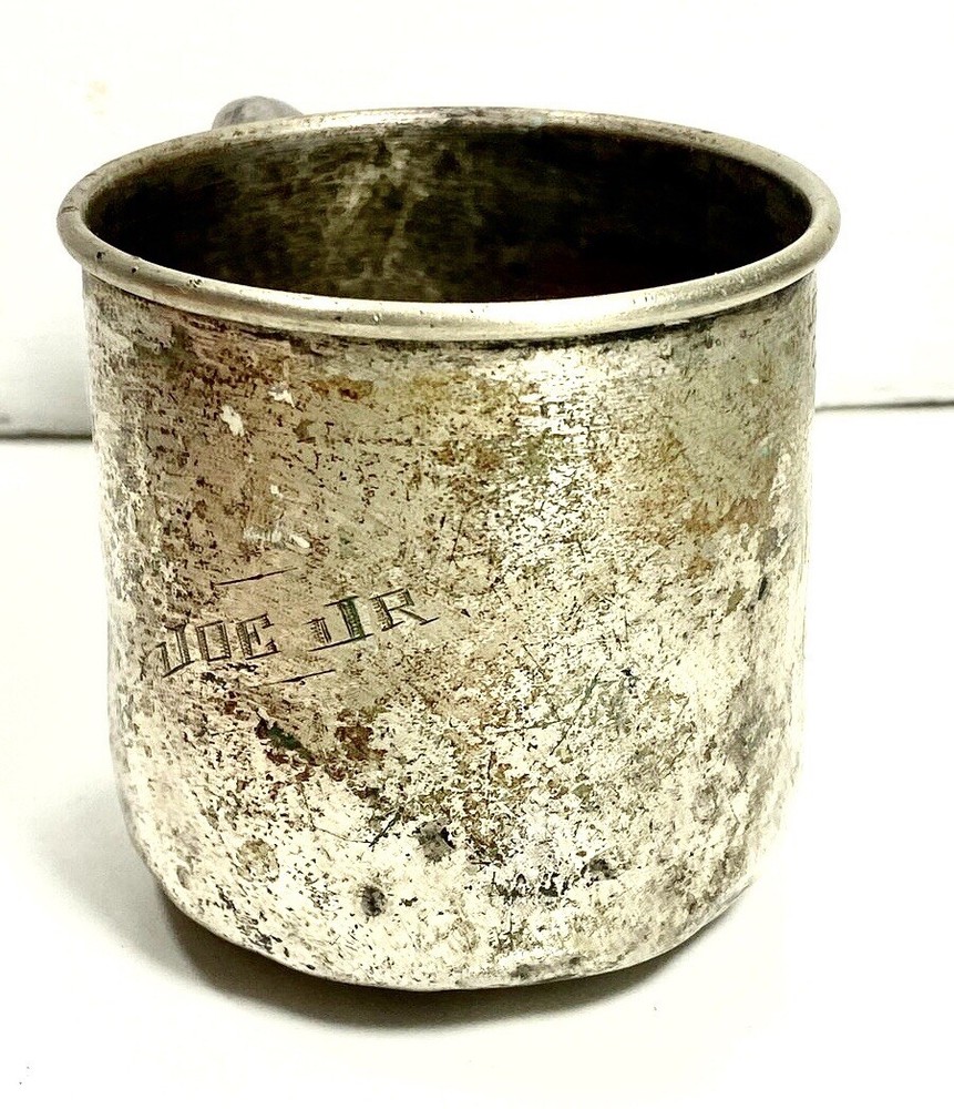 WM Rogers & Sons Silver Plate Etched Little Boy Blue Handled Cup Mug.