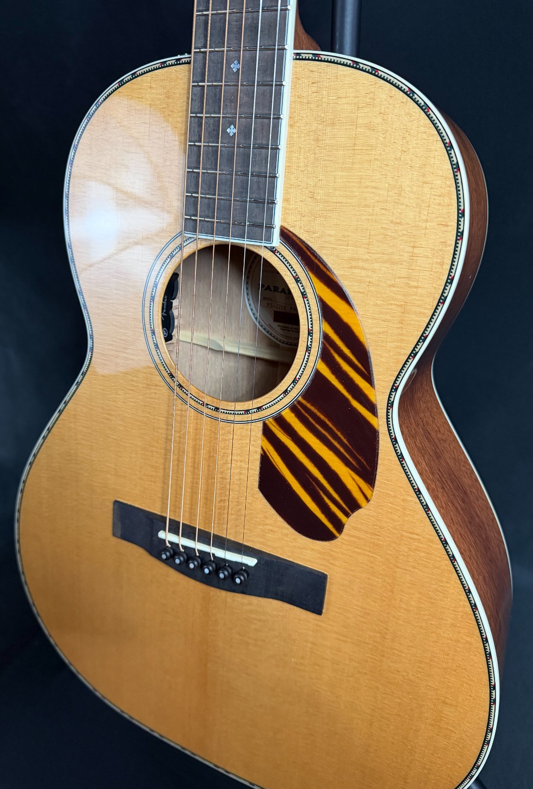 Fender PS-220E Paramount Parlor Acoustic-Electric Guitar Gloss Natural (742)