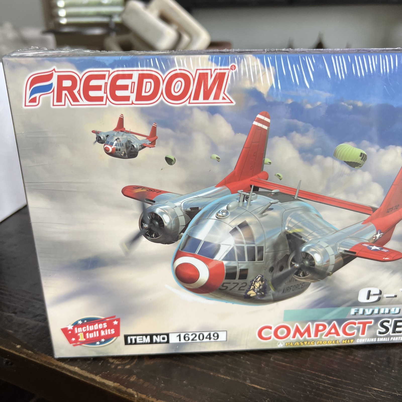 FMK162048 Freedom Model Kits Compact Series - ROCAF C-119 Flying Boxcar