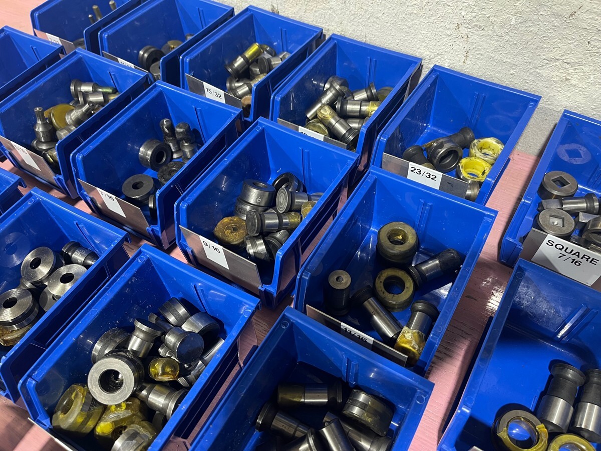 Whitney No.20 Punch and Die Set - 15/32"