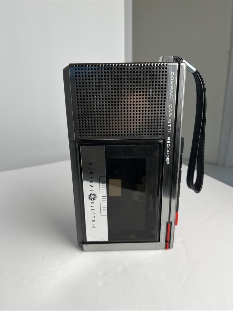 General Electric Compact Cassette Player Recorder Model 3-5300A TESTED & WORKING