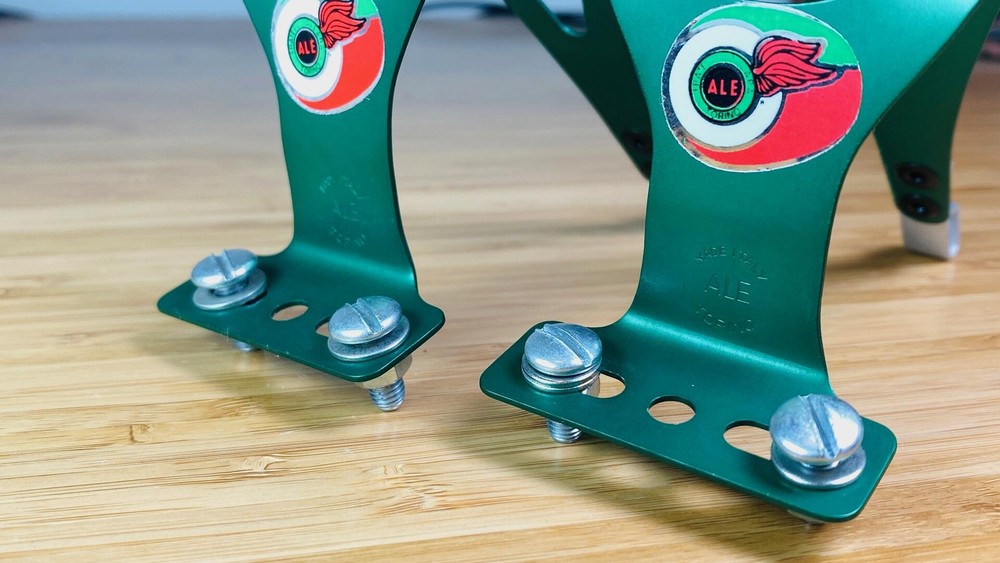 NOS ALE Alloy Single Strap Toe Clips - Forest Green Anodized - Size Medium