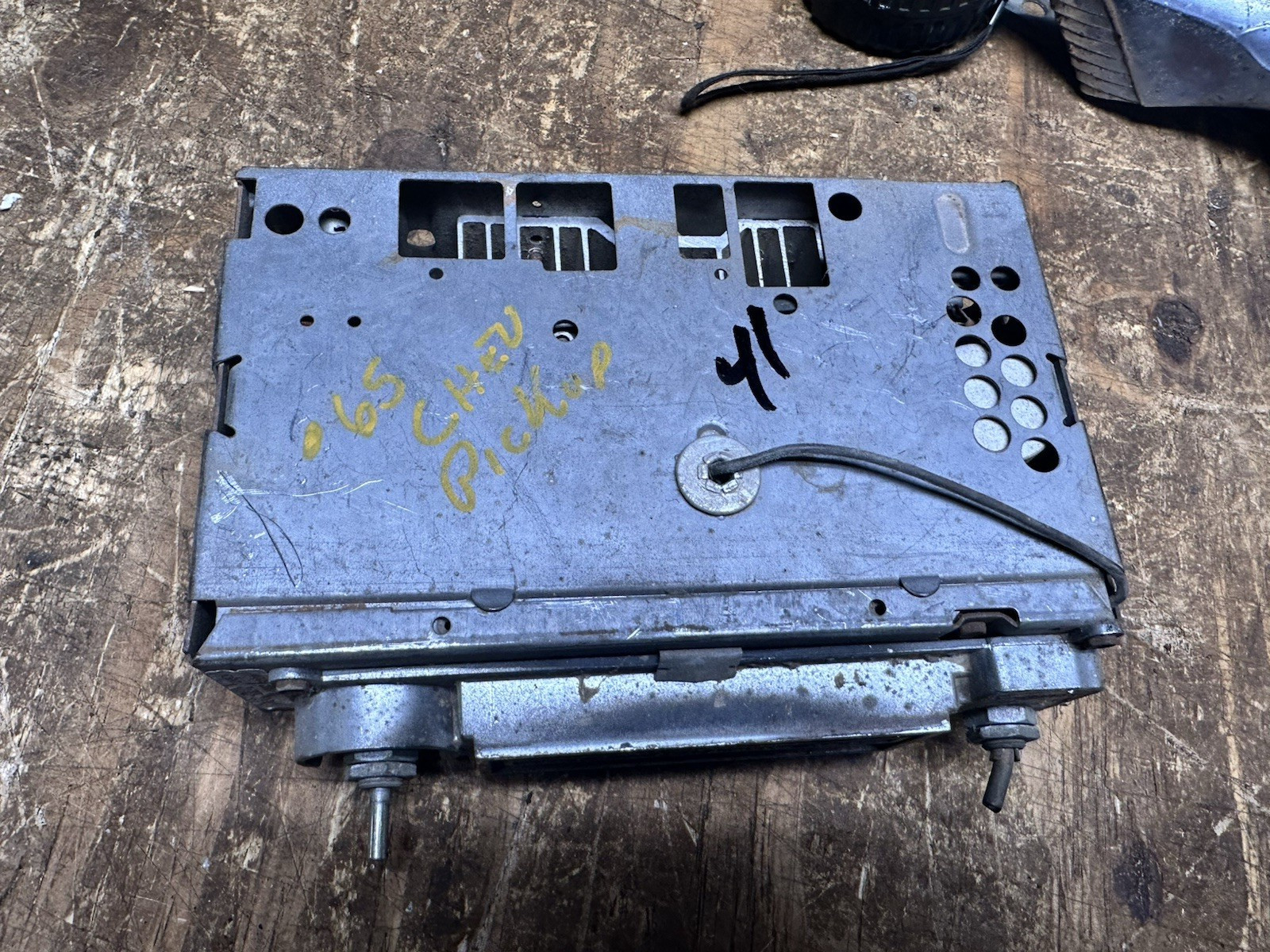 64 65 66 1964 1965 1966 CHEVY / GMC TRUCK RADIO