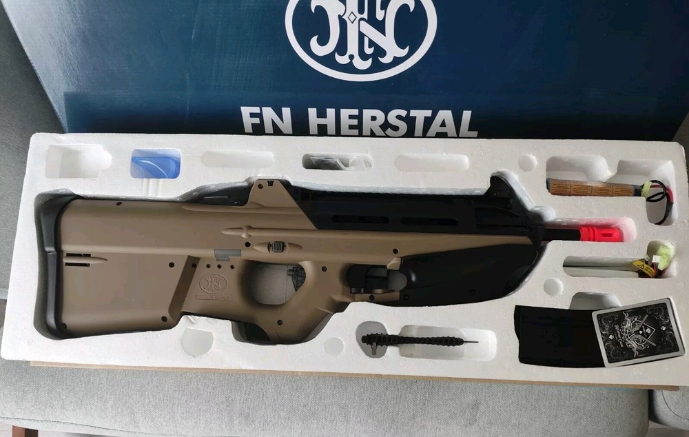 Airsoft Guns Bundle (4 Guns + Gear And Accessories)