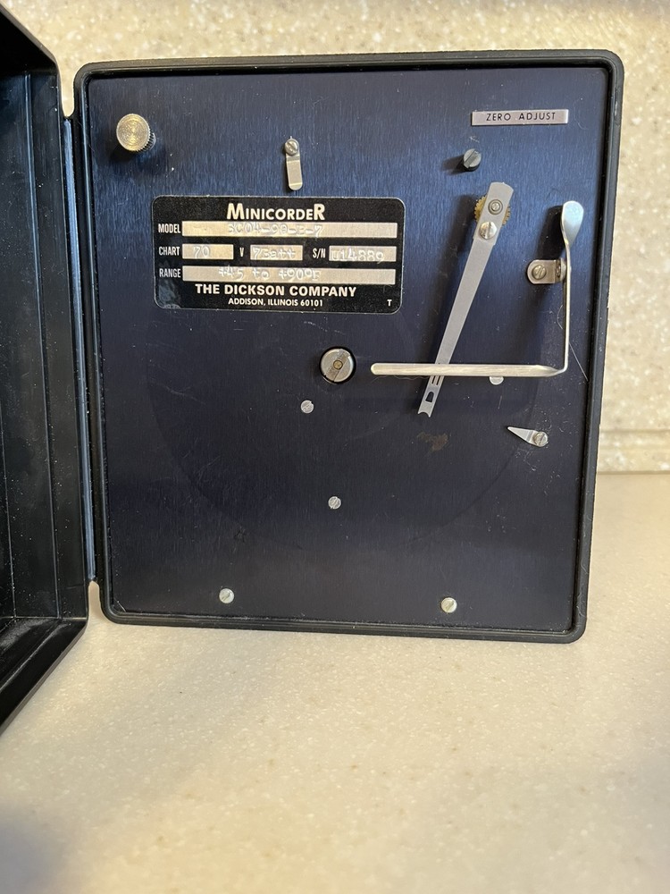 Dickson SC4 90 B 7 Circular Temperature Chart Recorder