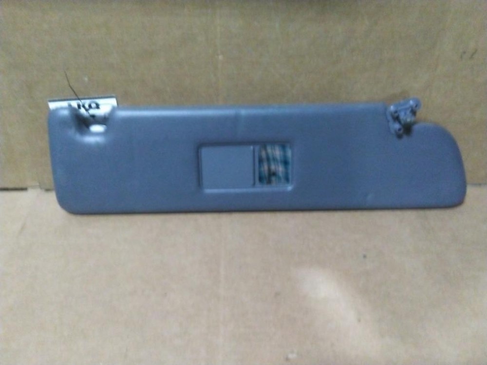 Replaces 2017 PETERBILT 579 INTERIOR SUN VISOR , IL