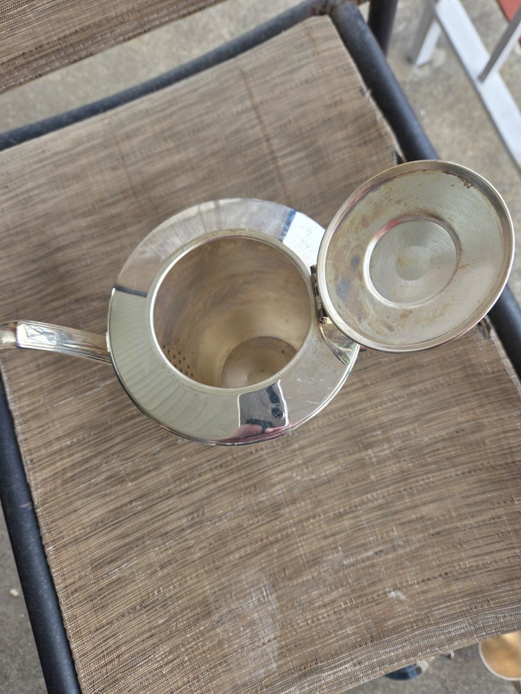 Vintage William Rogers Teapot Scrollwork Silver-plate Handle Lid