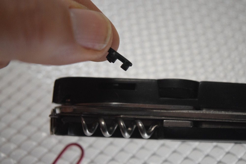 SIX FUNCTION MULTITOOL KNIFE CORKSCREW COMPASS SURVIAL POCKET TOOL CAMP HIKING