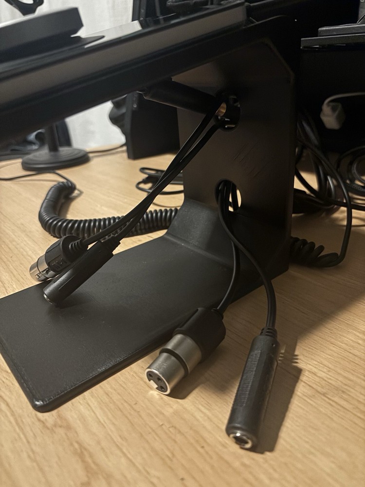 Desktop Riser - For Apogee Duet 3