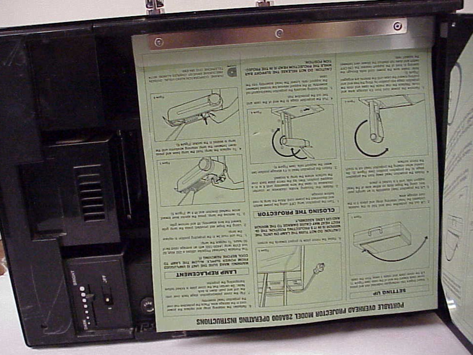DUKANE AUDIO VISUAL DIVISION PORTABLE OVERHEAD PROJECTOR MODEL 28A600 BLACK