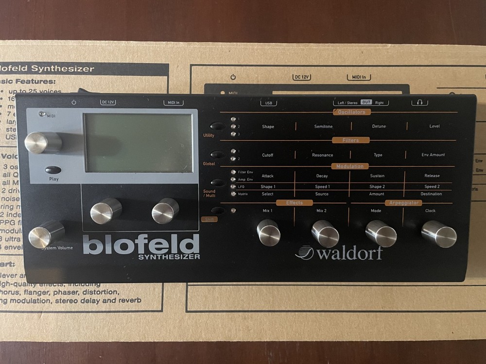Waldorf Blofeld Desktop Synthesizer - Black (Shadow Edition)