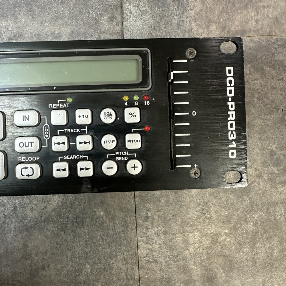 American Audio Model DCD-Pro310 Dual Professional DJ Controller