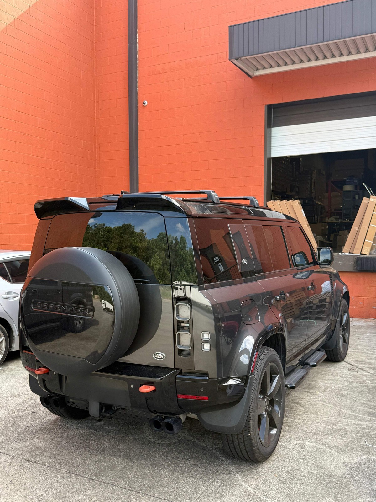 For Land Rover Defender 90 (2020-2026) Roof Rack Cross Bars T Slot Rail, Black