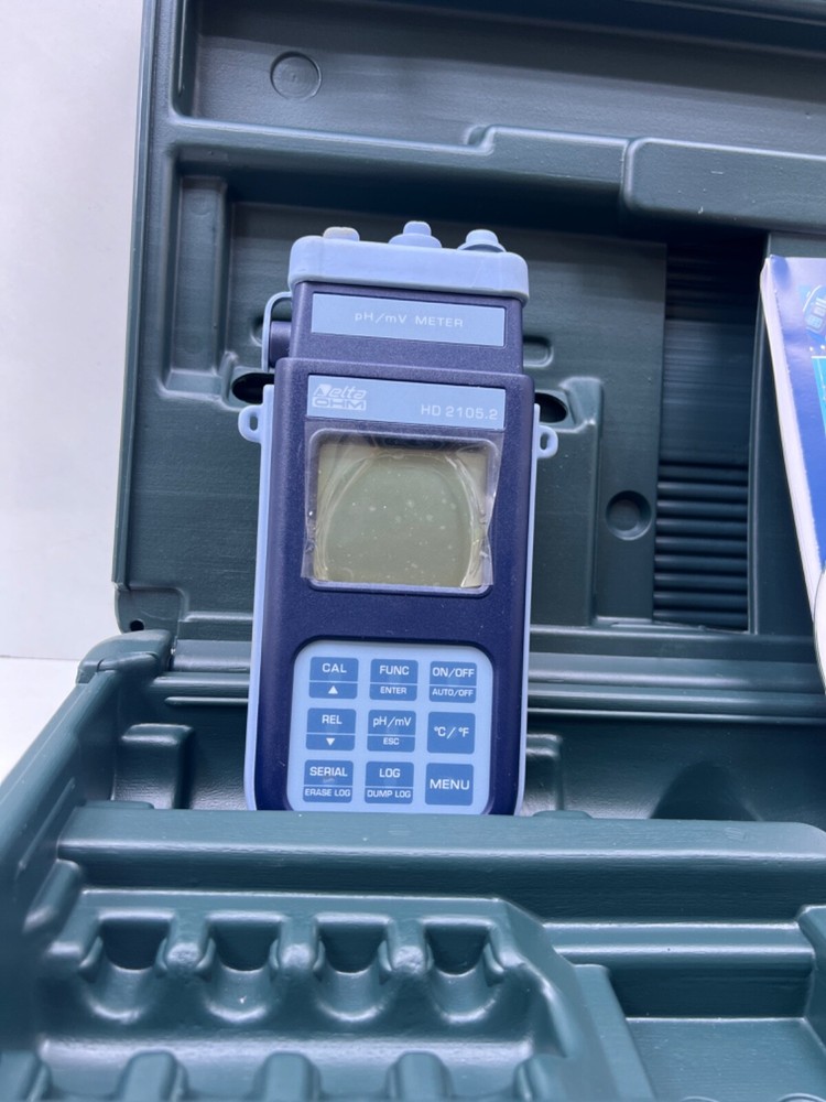 Delta OHM HD2105.2 – pH/mV meter-Thermometer Data Logger