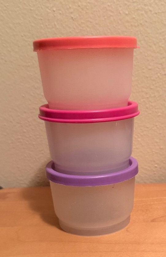 Tupperware Snack Cups set of 3