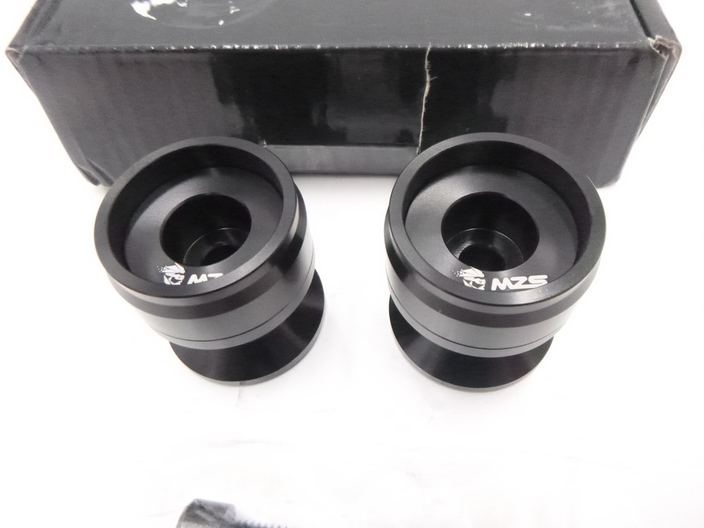MZS 8MM Swingarm Spools Sliders Stand Universal Black