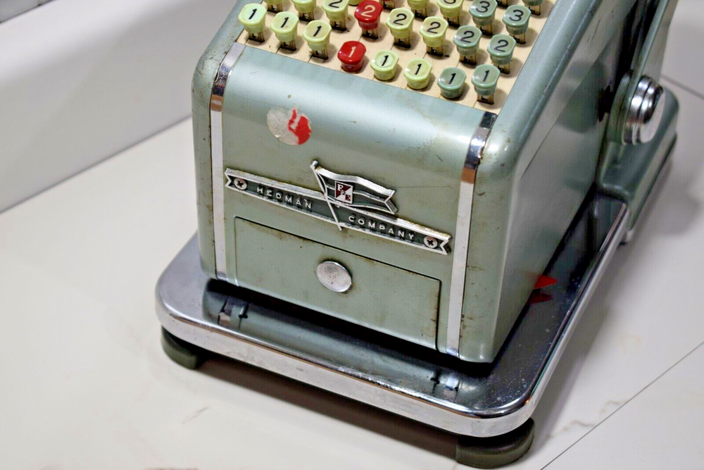 Vintage F & E Check Protector