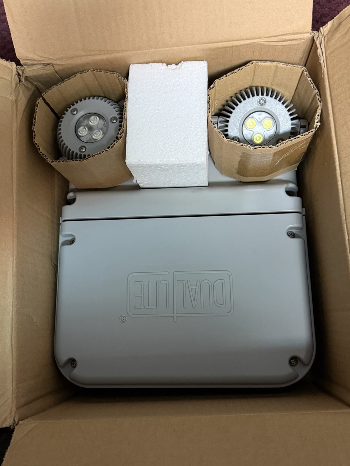 Dual-Lite Dyn12 Emergency Light, 120/277V Input, 9-7/8" W NEW OPEN BOX