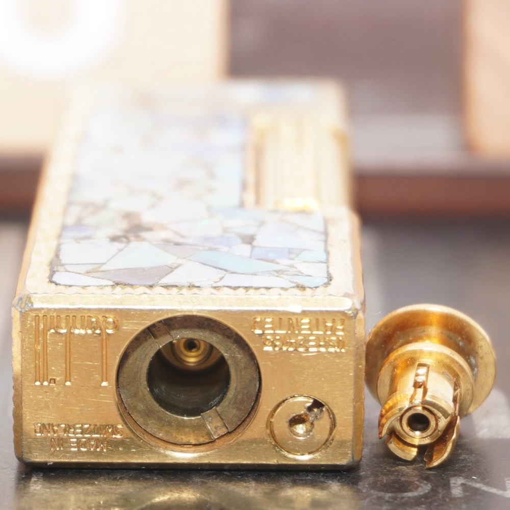 Dunhill Lighter Gold Wav Opal Pattern _Ultrasonically Cleaned_Working