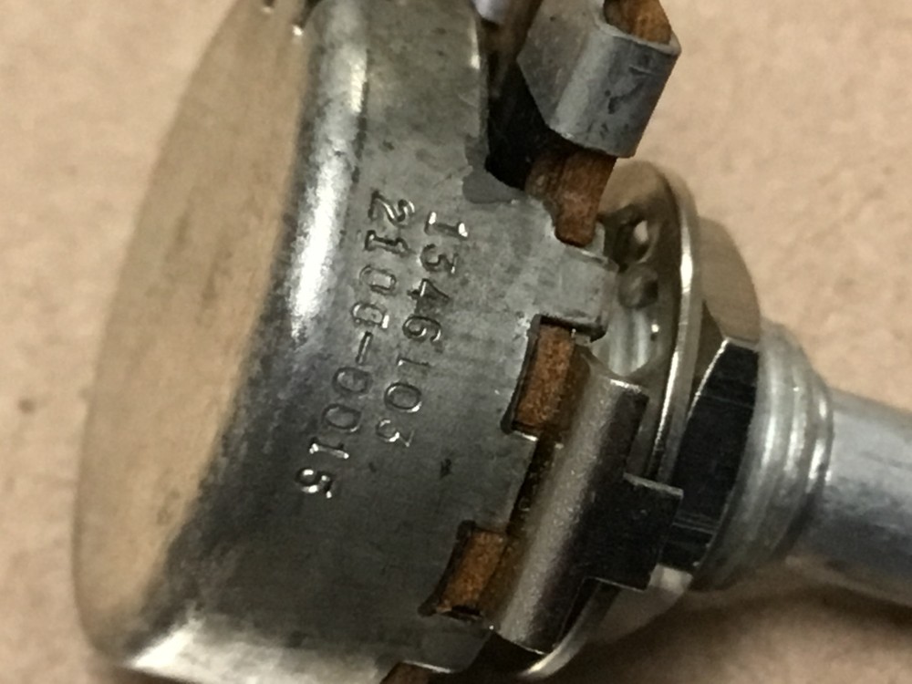 (1 PC) HEWLETT PACKARD 2100-0015 NONWIRE WOUND VARIABLE RESISTOR