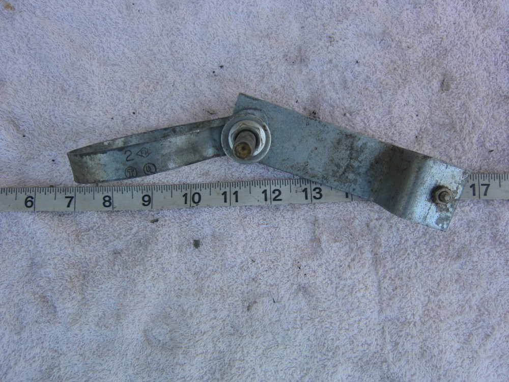FM 2 3" Filter Regulator Holder Clamp, Used