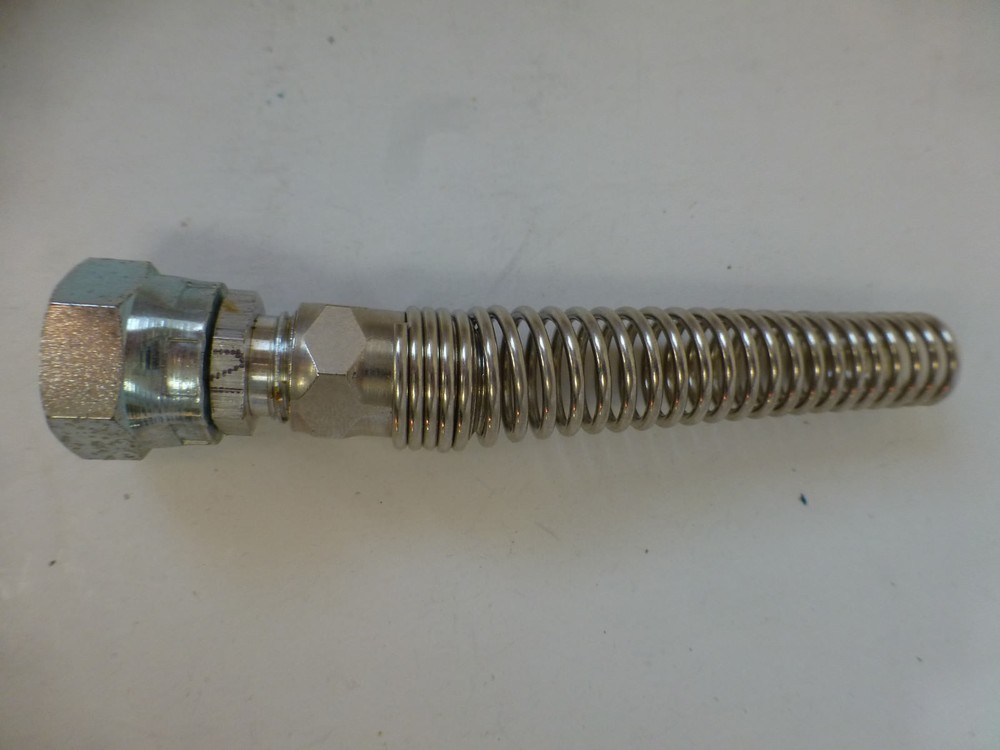 DeVilbiss 240108 hose protector 2 parts (bin327)