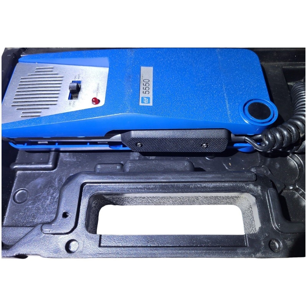 TIF 5550 Automatic Halogen Leak Detector with Case Tested On/Off
