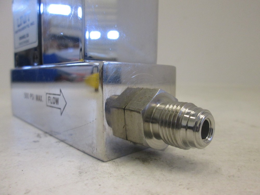 Unit UFC-2000, Mass Flow Controller MFC, H2, 30 SLM, Used