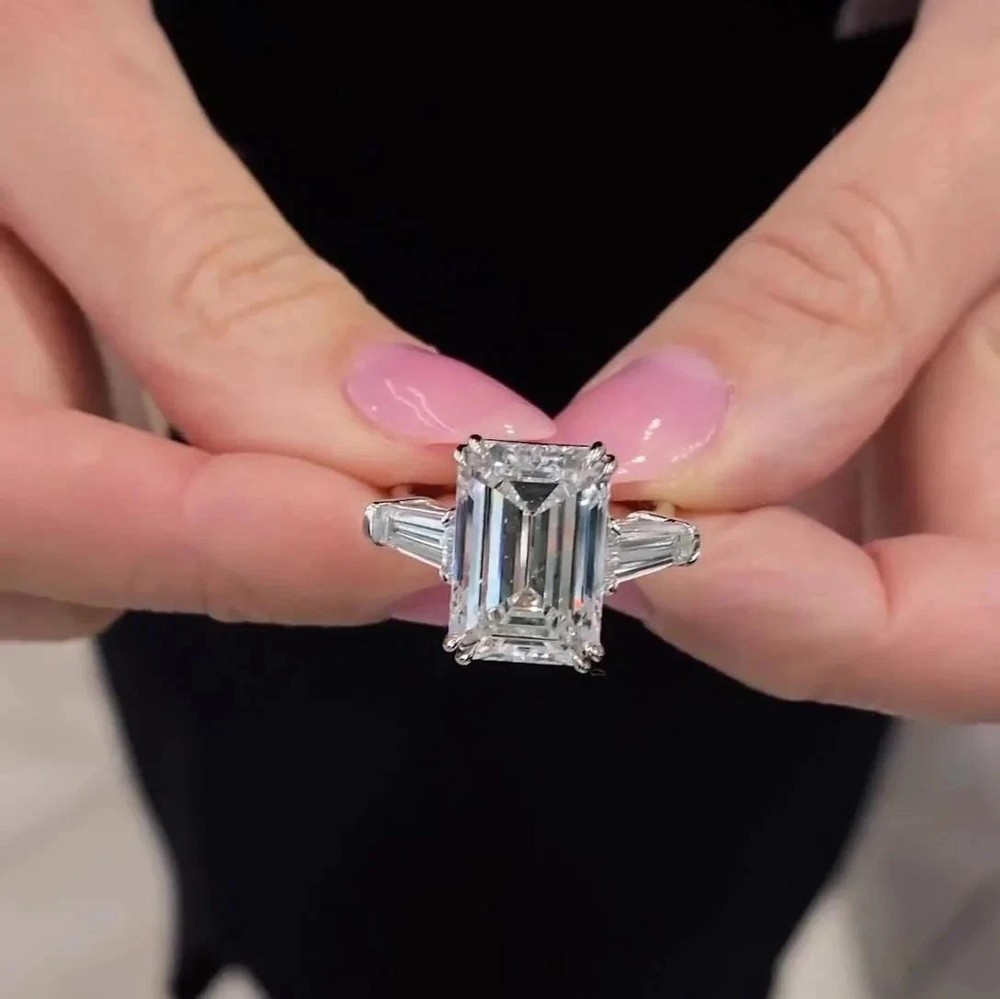 IGI 5Ct Emerald Cut E/VS1 Lab Grown Diamond Engagement Ring Solid 14K White Gold